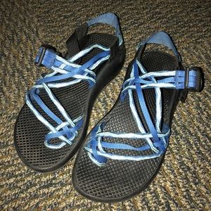 3 strap blue chacos size 7!